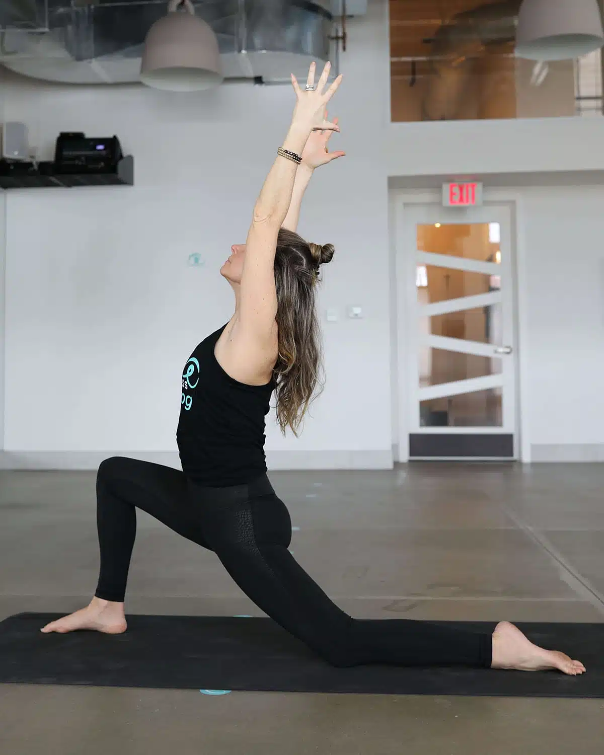 Low (Kneeling) Lunge