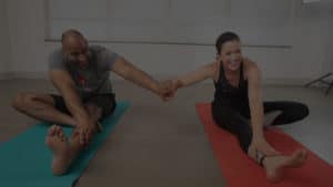 Beginner yoga classes with Bulldog online yoga